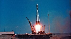 TO GO WITH AFP STORY BY NICOLAS MILETITCH -- (FILES) This file photo taken on April 12, 1961 shows Soviet Vostok-1 spaceship with cosmonaut Yuri Gagarin on board blasts off on top of Rocket R-7 for the first manned trip into space from the Baikonur Cosmodrome in Kazakhstan. The 27-year-old's 108-minute flight on April 12, 1961 is still remembered in Russia even after the USSR's collapse as its greatest national achievement. The first flight into space made by Russia, by Gagarin, allowed the Soviet leadership, fully entrenched in the cold war, to maintain the superiority of the communist system over thier principal adversary, the United States. AFP PHOTO (Photo credit should read -/AFP/Getty Images)